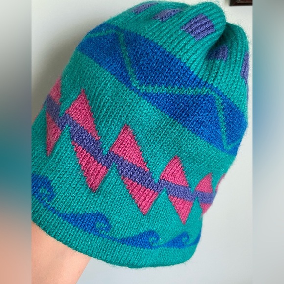 Vtg Patagonia Adult Beanie Green Multi Knit Fleece Geometric Wool Blend 80s 90s - Picture 3 of 9